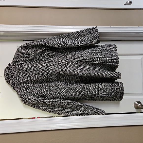 Guess Jacket - Picture 4 of 4